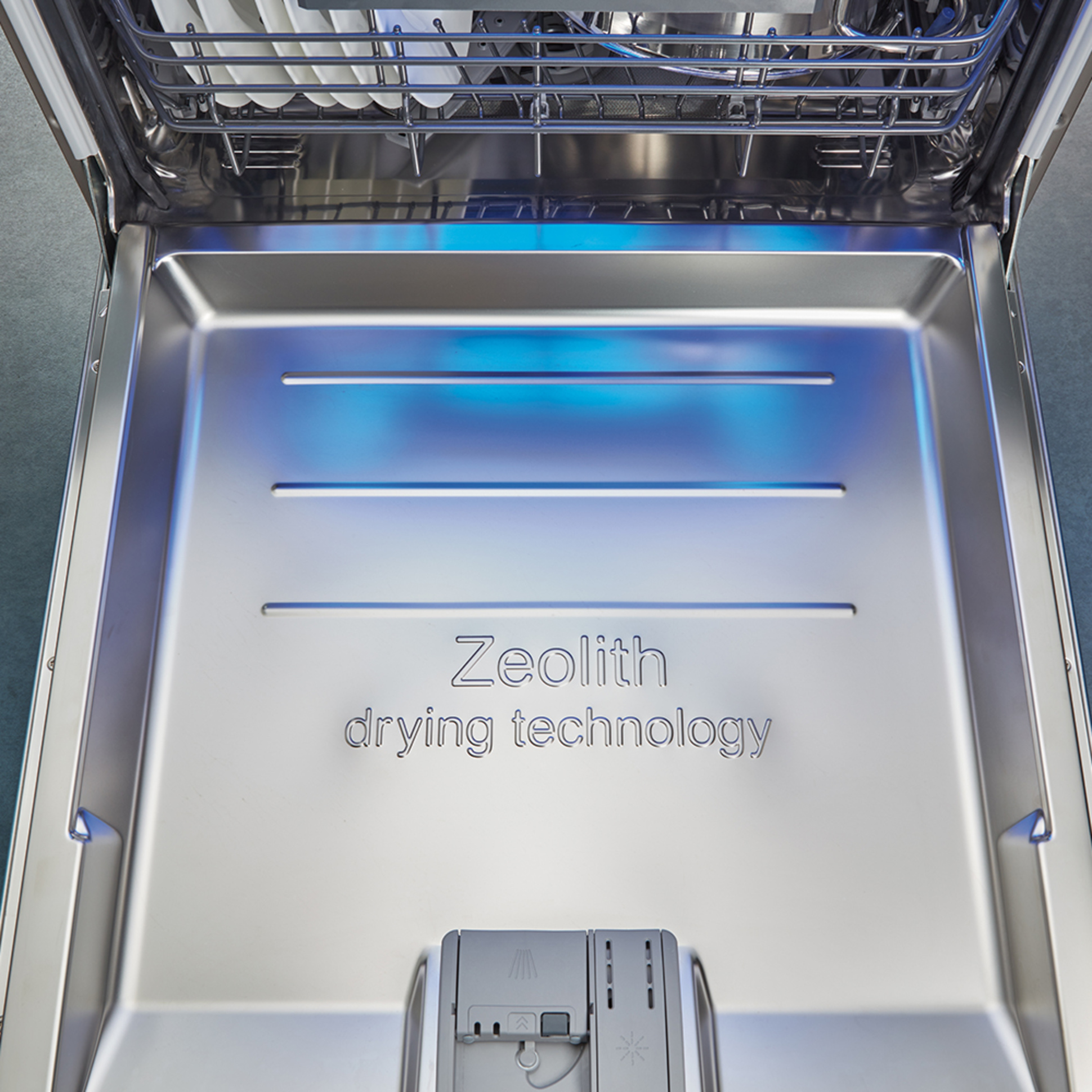 Zeolith Trocknen – Für glänzende Spülergebnisse bei EKS Elektro-, Kommunikations-und Sicherheitstechnik Rieth GmbH in Oberhosenbach